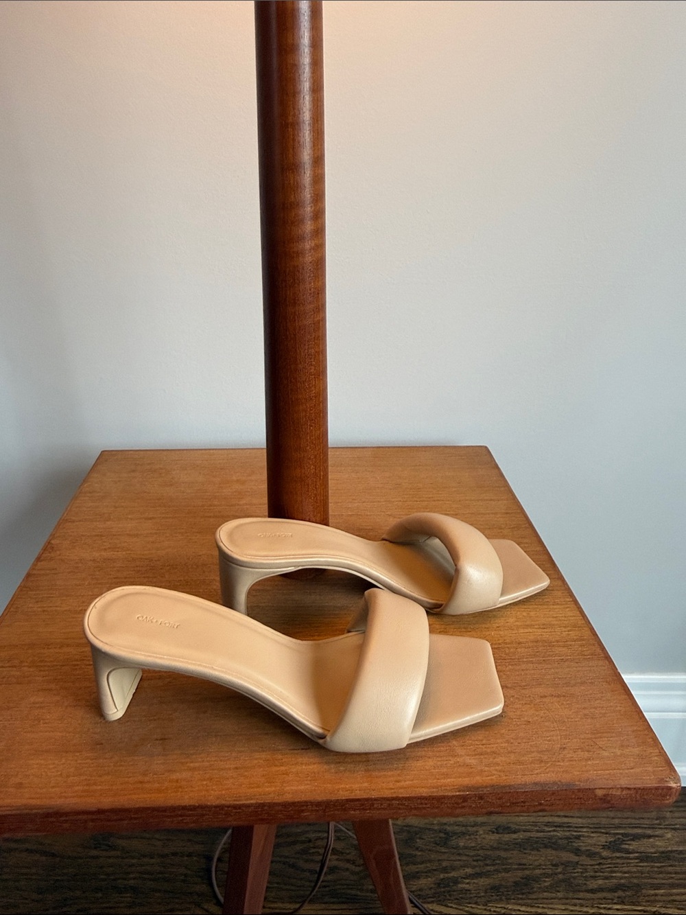 Oak+Fort Tan Padded Strap Mid-Heel Sandals